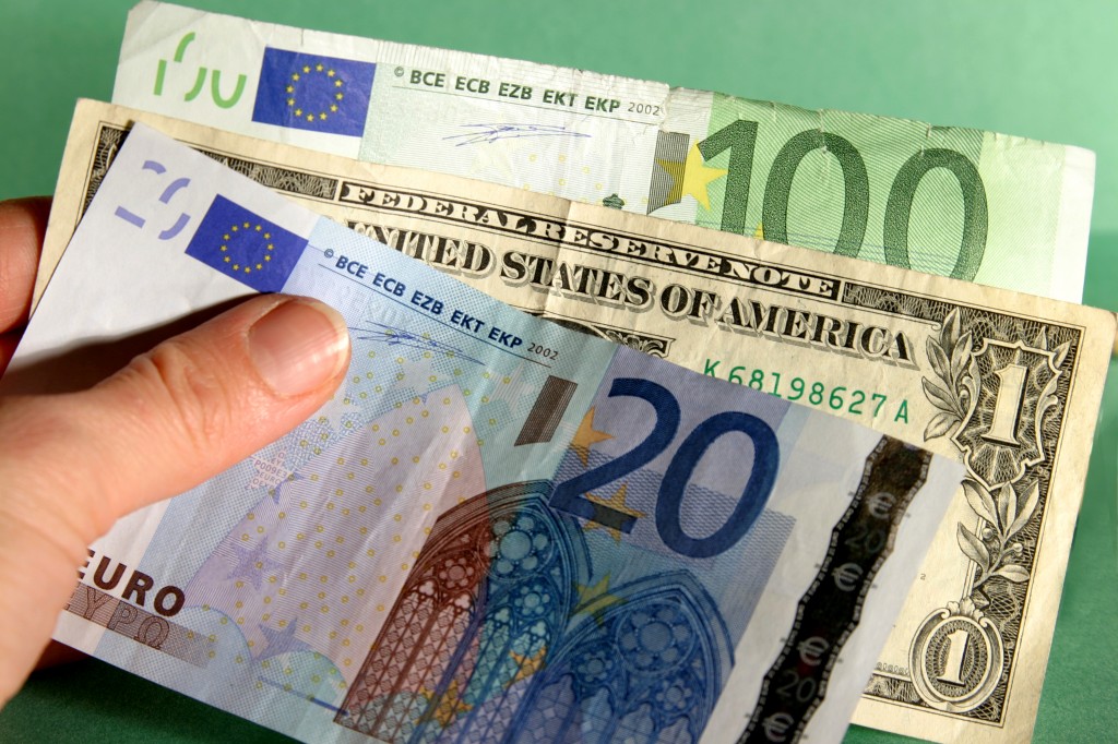 USD/EUR Exchange Rate Gradually Declines on German Data » Future Currency  Forecast